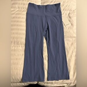New with tags Lululemon Add Flare High Rise Crop 21” size 12